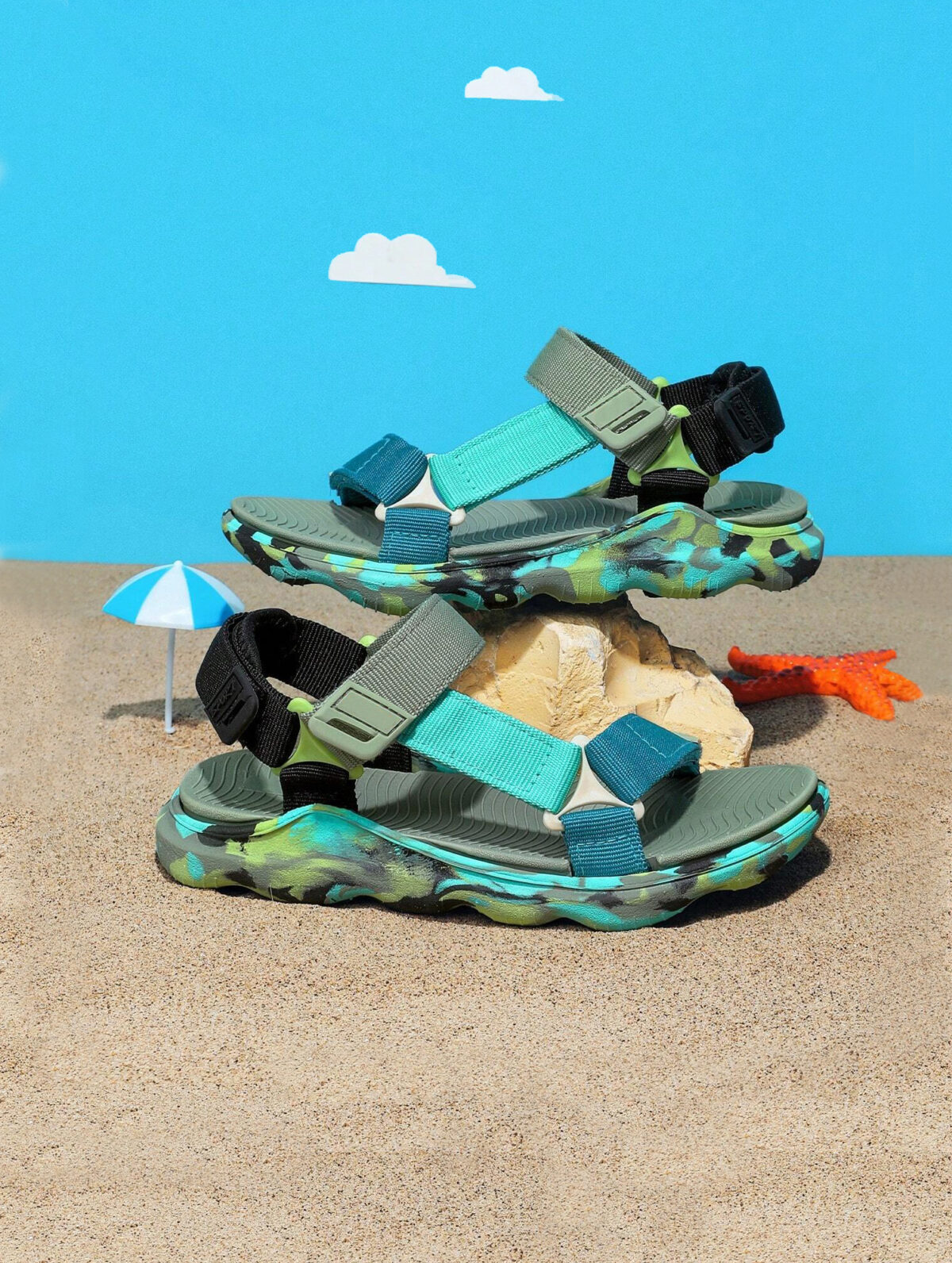 Kids' Camo Beach Sandals - Adjustable Straps, Anti-Slip EVA - Image 1
